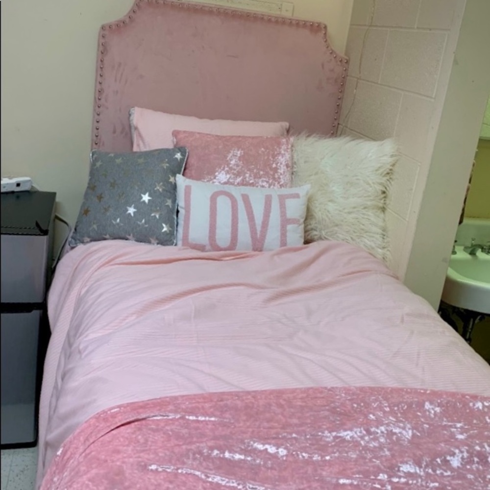 2 pillows separate listing